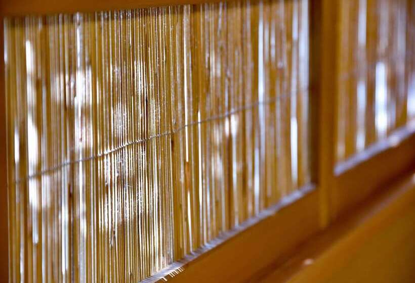 סוויטה, Yamatoya Besso