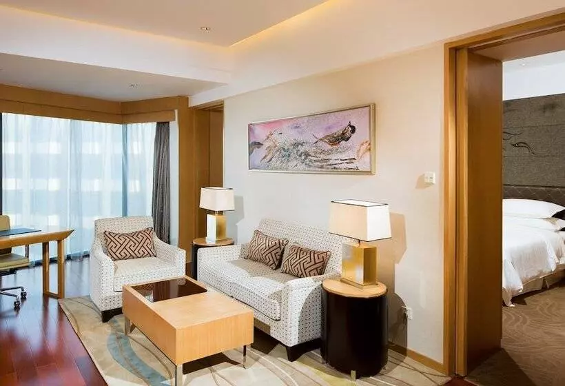 海の見えるプレミアムスイート, Sheraton Yantai Golden Beach Resort