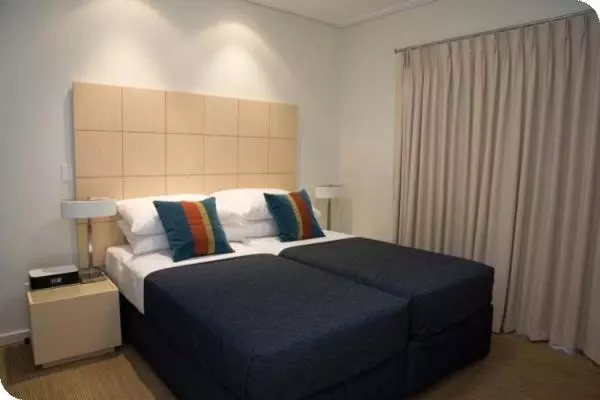 スタンダードスタジオ, Broadwater Mariner Resort