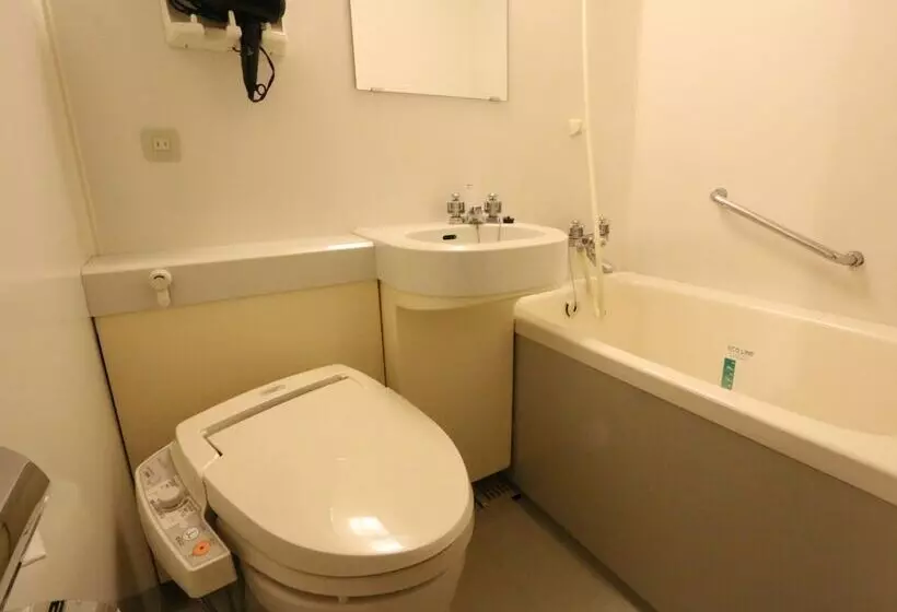 اتاق استاندارد یک نفره, Apa Hotel Kanazawa Chuo