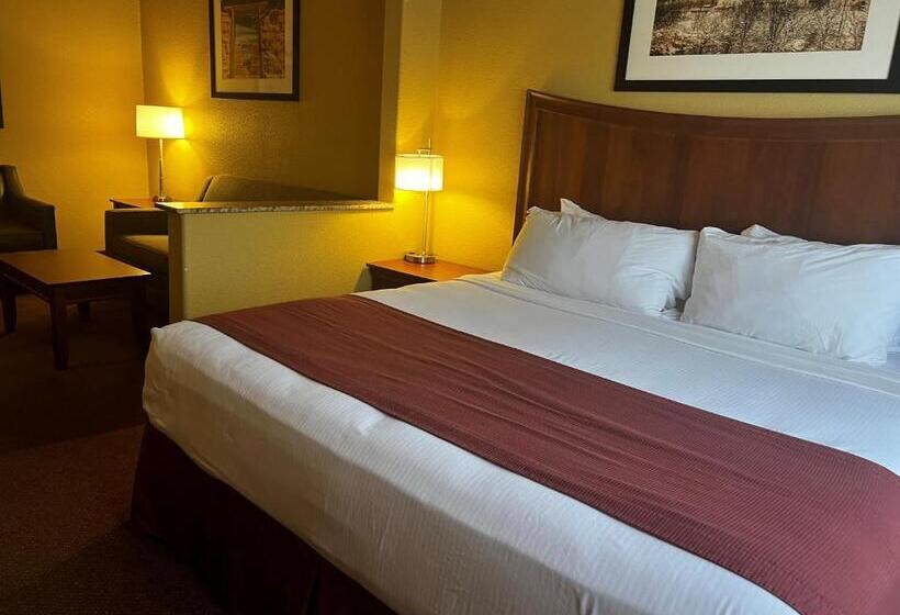 Люкс Кровать Кинг, Baymont By Wyndham Cuero