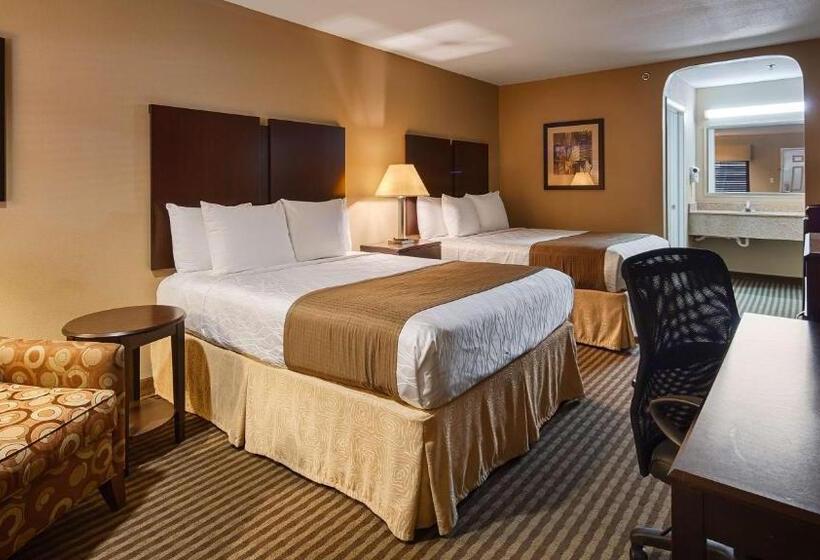 חדר סטנדרט מותאם לאדם עם מוגבלויות, Best Western Cedar Inn