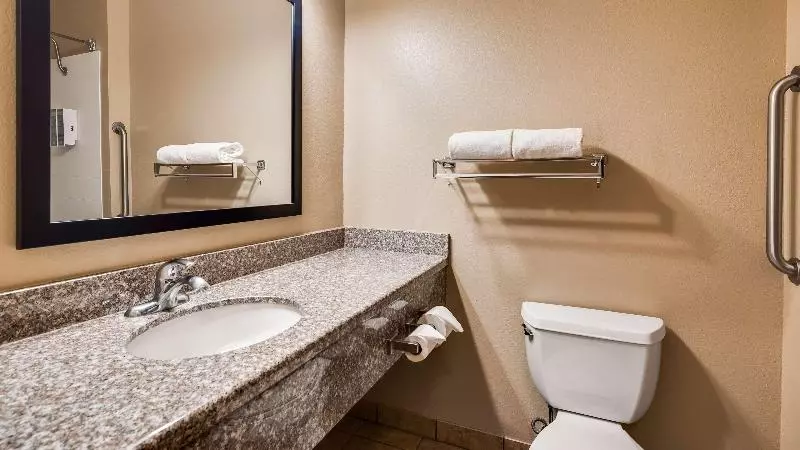 キングサイズベッドのスイートルーム, Best Western El Quartelejo Inn & Suites