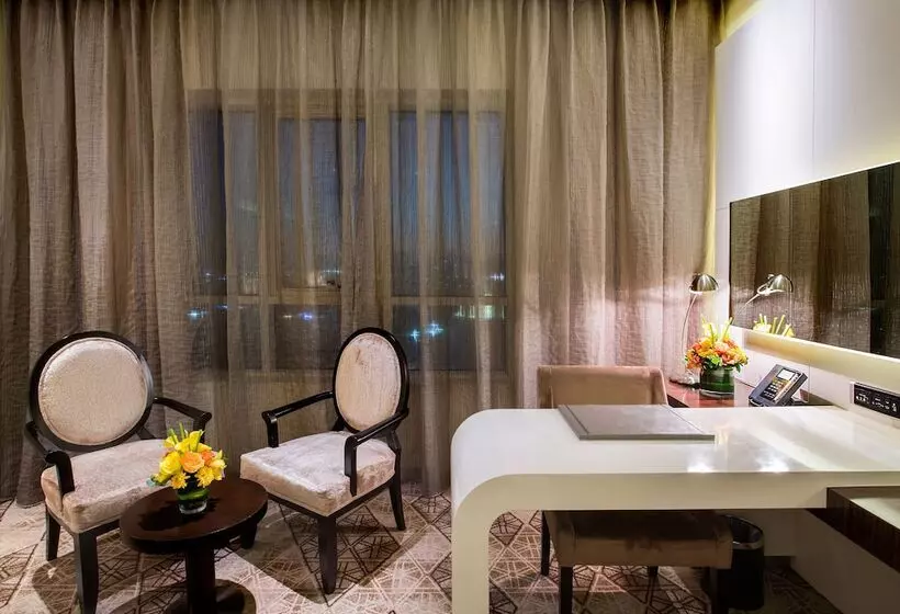 اتاق کلاسیک, Elite Byblos