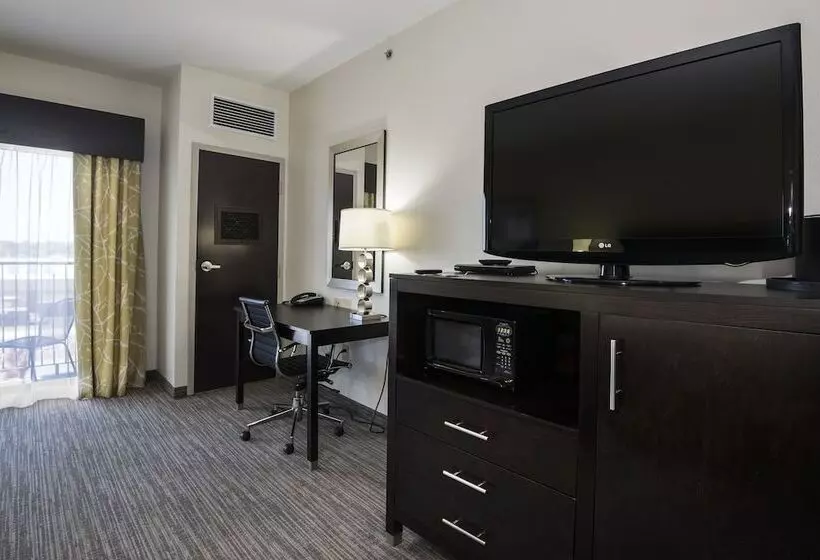 ２ダブルベッドのスタンダードルーム, Holiday Inn Express Conway, An Ihg