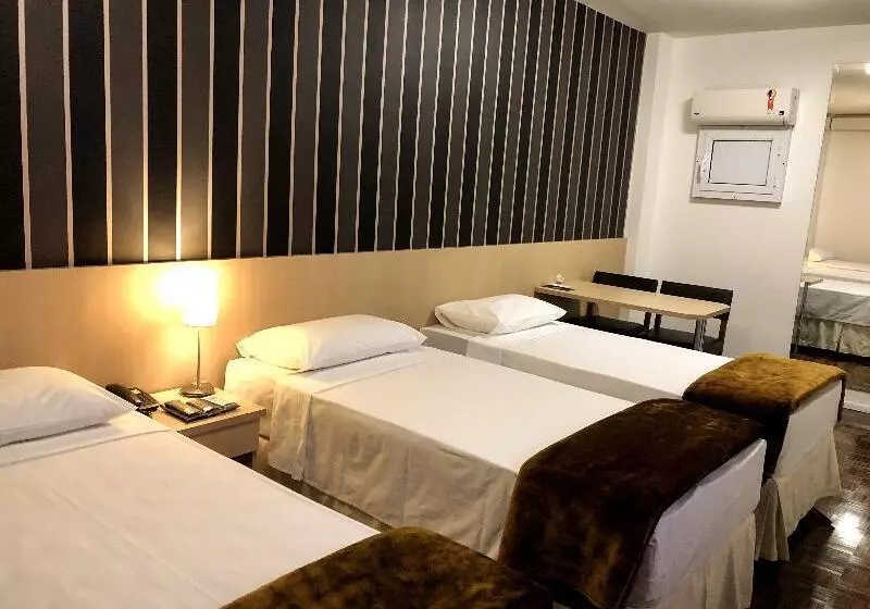キングサイズベッドのスイートルーム, Holiday Inn Express Conway, An Ihg