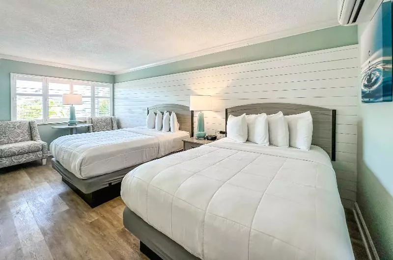 キングサイズベッドのスタンダードルーム, Holiday Inn Express Conway, An Ihg
