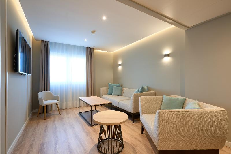 Люкс Адаптированный для Инвалидов, Holiday Inn Express Conway, An Ihg