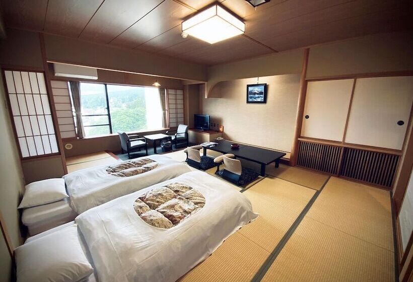 חדר סטנדרט, Taiko