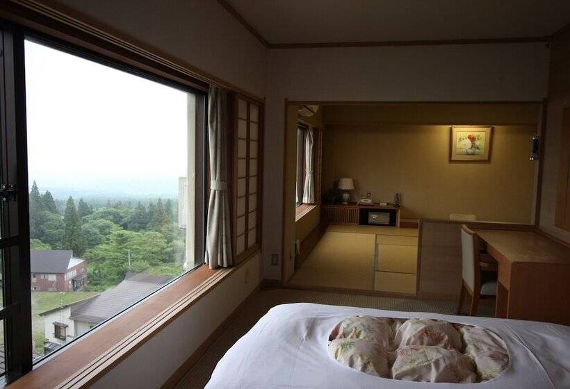 חדר משפחתי, Taiko