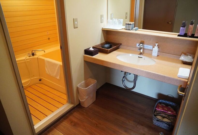 חדר סטנדרט, Taiko