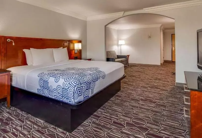 Sviitti Liikuntarajoitteisille, Surestay Plus By Best Western Fort Worth Benbrook