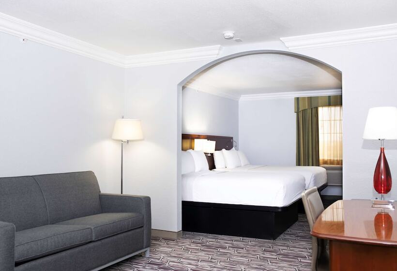 Номер Стандарт, Surestay Plus By Best Western Fort Worth Benbrook