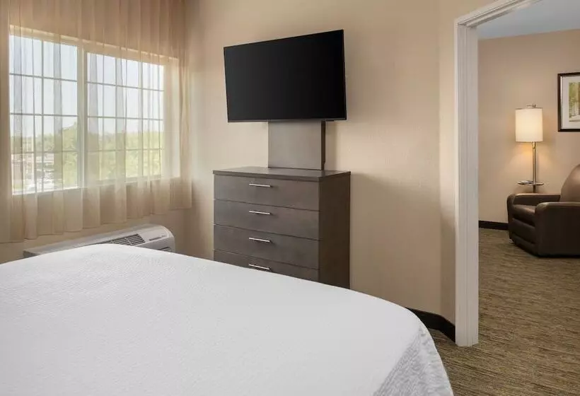 身障者適用スイートルーム, Candlewood Suites Turlock, An Ihg