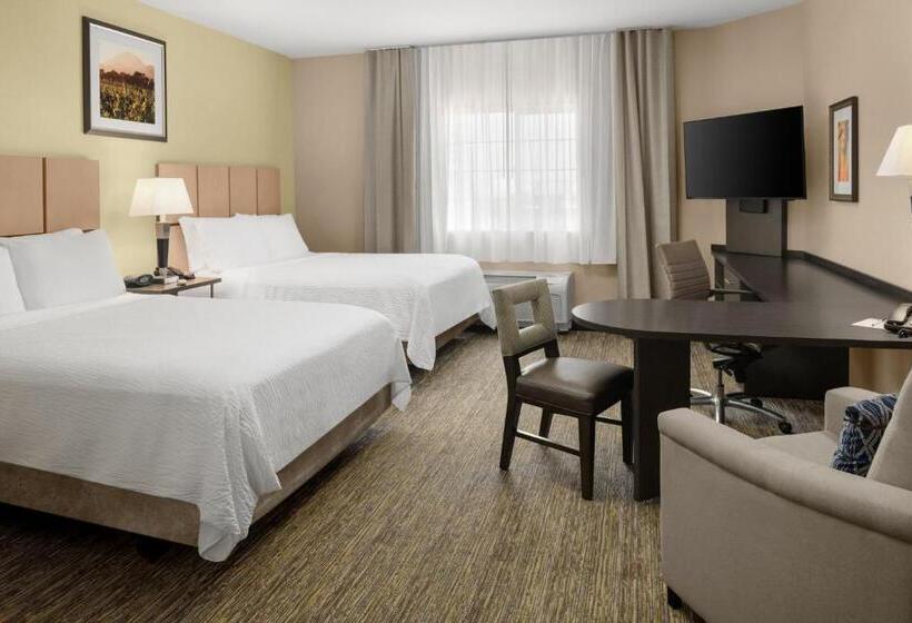 Студия Стандарт, Candlewood Suites Turlock, An Ihg