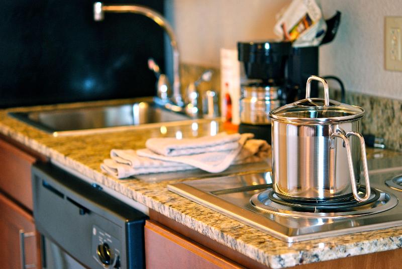 جناح سرير كينج, Candlewood Suites Turlock, An Ihg