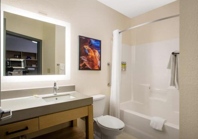 استودیوی استاندارد, Candlewood Suites Apex Raleigh Area, An Ihg