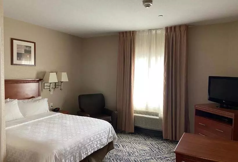 スタンダードスタジオ, Candlewood Suites La Porte, An Ihg