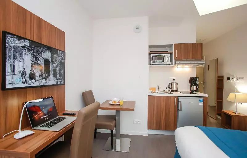 キングサイズベッドのスイートルーム, Candlewood Suites Loveland, An Ihg