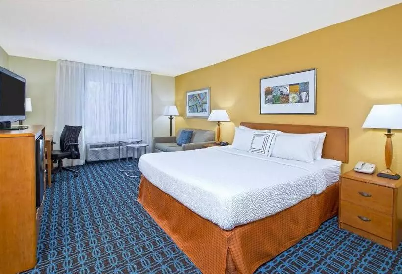 キングサイズベッドのスタンダードルーム, Fairfield Inn & Suites By Marriott Chattanooga South East Ridge