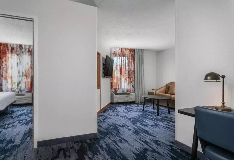 キングサイズベッドのスイートルーム, Fairfield Inn & Suites By Marriott Chattanooga South East Ridge