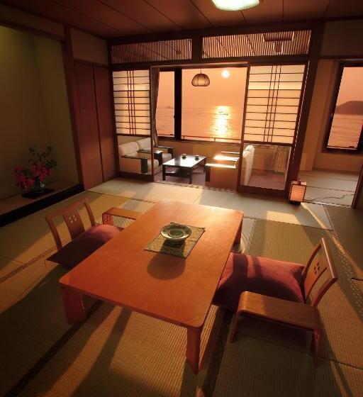 Habitación Cuádruple Estándar, Hirado Kaijyo