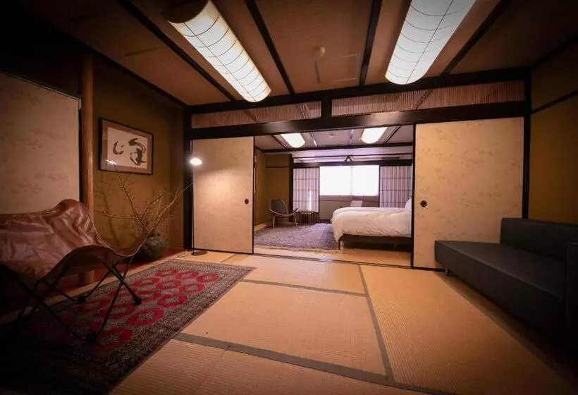 Camera Superiore, Kyotoya