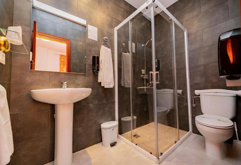 스탠다드 룸, Manzanito