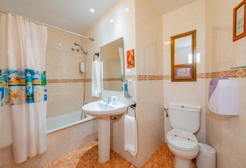 스탠다드 룸, Manzanito