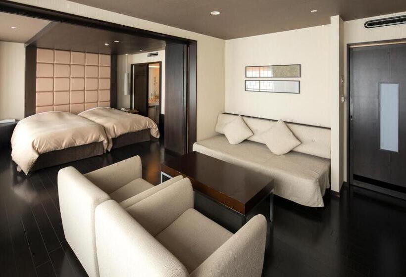 Номер Deluxe, Sapporo Kitahiroshima Classe