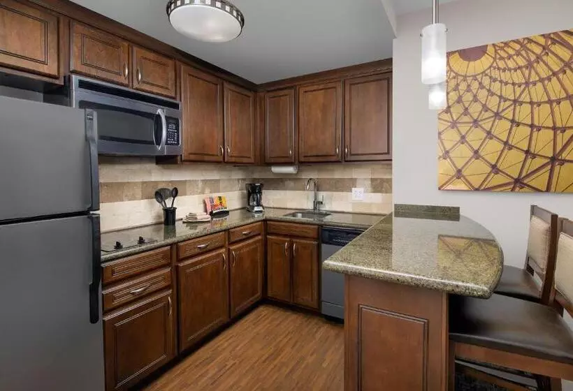 استودیوی استاندارد, Staybridge Suites Columbia, An Ihg