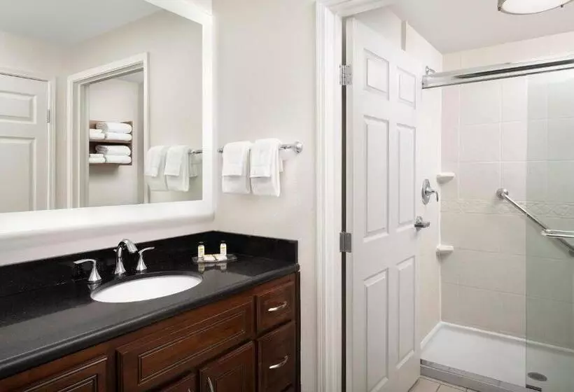 سوئیت با تخت بزرگ, Staybridge Suites Columbia, An Ihg
