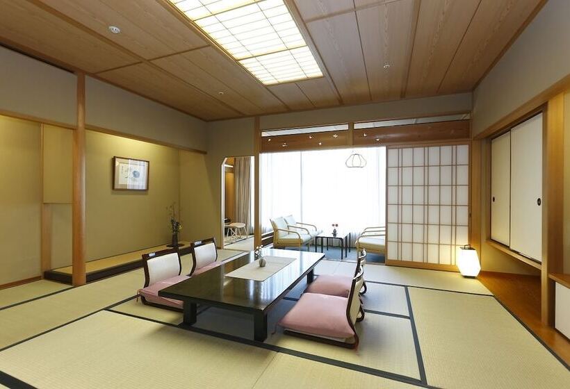 스탠다드 룸, Wakamizu