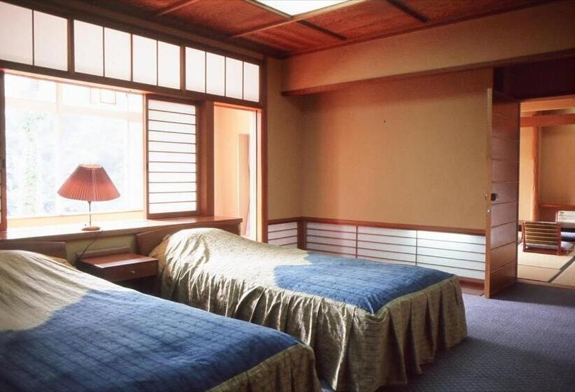 חדר משפחתי, Yunokaze Hazu