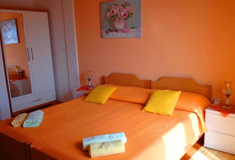 침실 2개 바다 전망 아파트, Hostel Villa Zorana