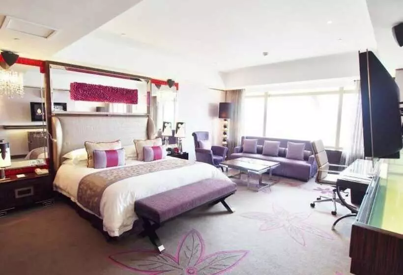 Superior Room, Grand Lisboa Macau