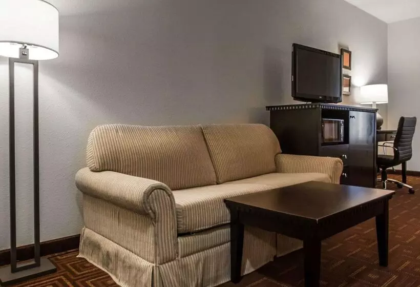 2ダブルベッドのスタンダードルーム, Quality Inn & Suites Nj State Capital Area