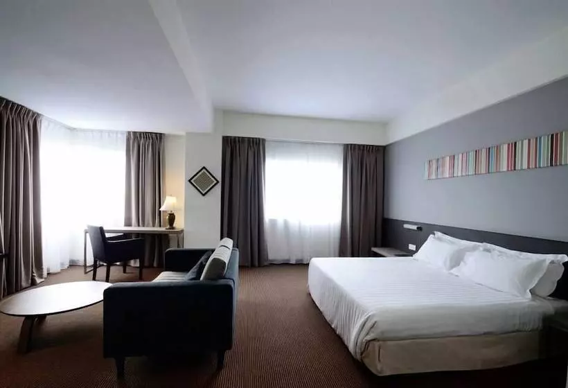 スタンダードスタジオ, Starcity Hotel Alor Setar
