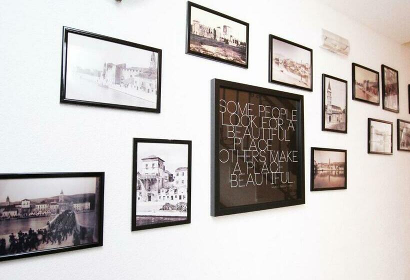 غرفة قياسية, Villa Ivanka