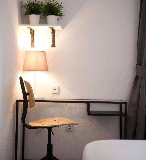 غرفة قياسية, Villa Ivanka