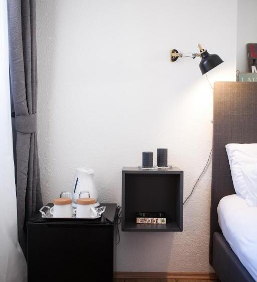 غرفة قياسية, Villa Ivanka