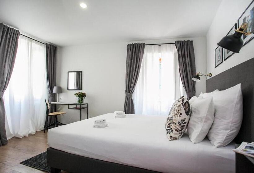 غرفة قياسية, Villa Ivanka