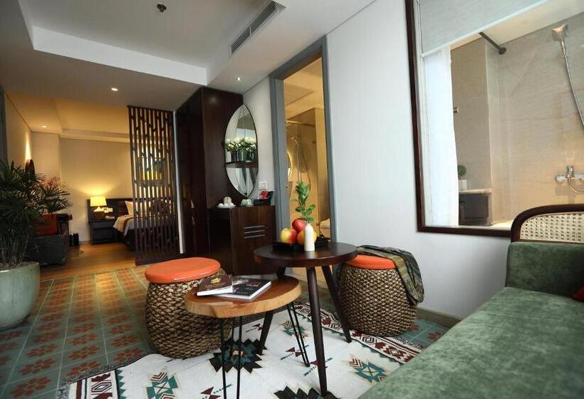 مجموعه ویستا شهر, Au Lac Legend