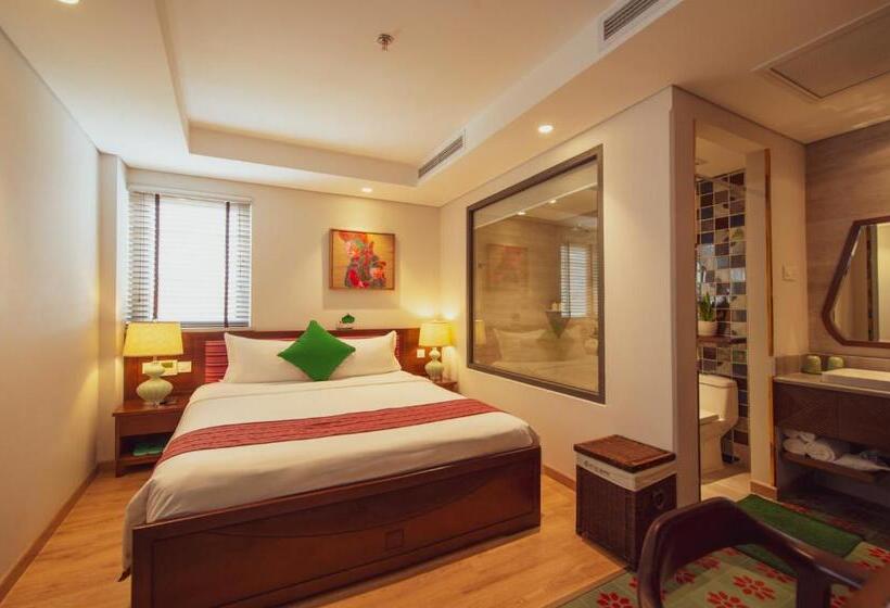 اتاق لوکس, Au Lac Legend