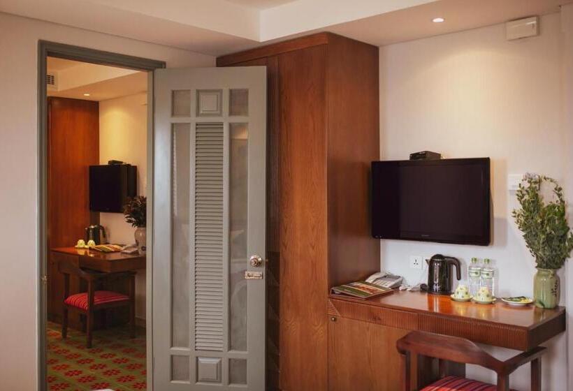 سوییت خانوادگی, Au Lac Legend