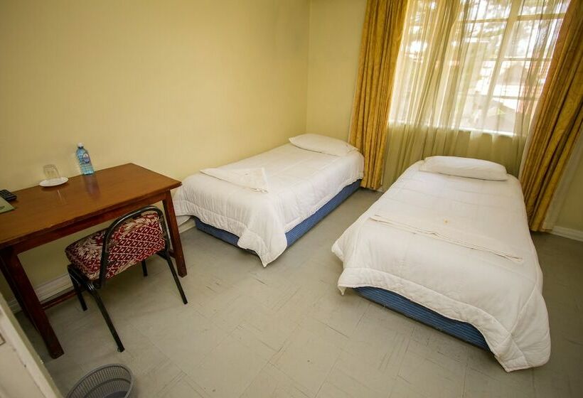 スタンダードルーム, Jumuia Guest House Nakuru