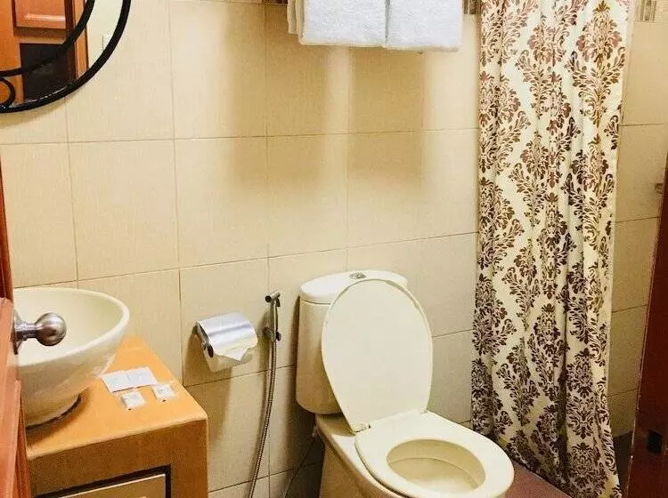 اتاق استاندارد سه نفره, Jupiter Suites