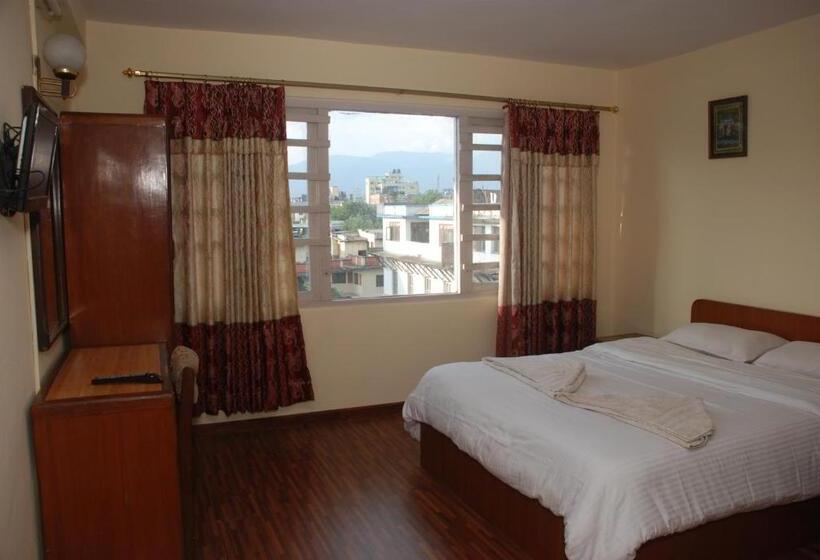 اتاق لوکس, Kathmandu Madhuban Guest House