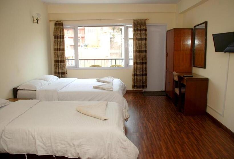 اتاق خانوادگی, Kathmandu Madhuban Guest House