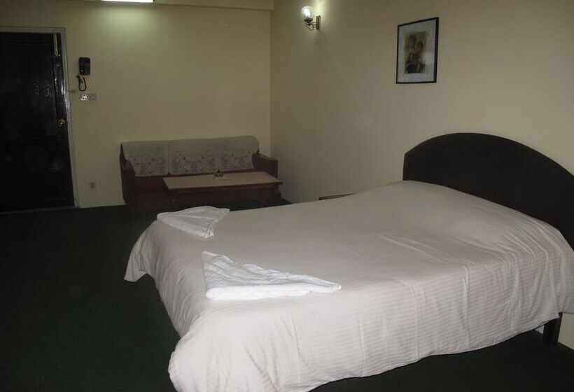 اتاق استاندارد, Kathmandu Madhuban Guest House
